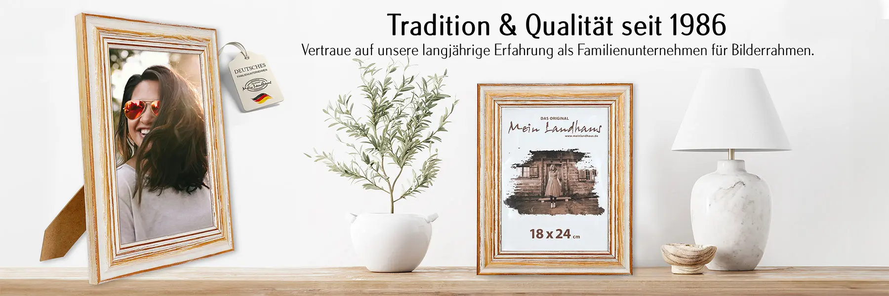 Bilderrahmen Toskana. Produkt auf einem Sideboard mit...