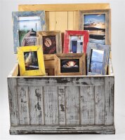 Handgefertigter Bilderrahmen 15x20 cm Grün aus recyceltem Altholz von Mein Landhaus