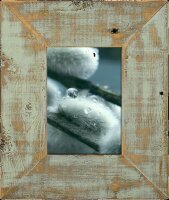 Handgefertigter Landhaus Bilderrahmen aus recyceltem Alt-Holz Mint/Türkis 13x18 cm