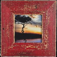 Einzigartige Landhaus Bilderrahmen aus recyceltem Alt-Holz in Rot/Bloody mit 7cm breiter Leiste – Vintage und Rustikal 10x15cm