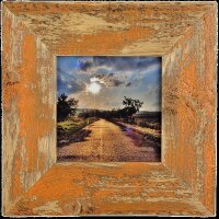 Exklusive Landhaus Bilderrahmen aus recyceltem Alt-Holz in Orange mit 7cm breiter Leiste – Vintage und Rustikal 10x15cm