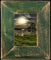 Einzigartige Landhaus Bilderrahmen aus recyceltem Alt-Holz in Grün mit 7cm breiter Leiste – Vintage und Rustikal 40x50cm